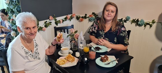 Leanne and Nanny at the cat cafe