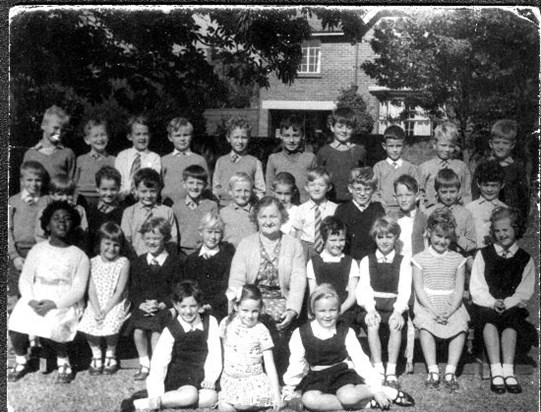 Grove Road Junior School Class 8 1964-65