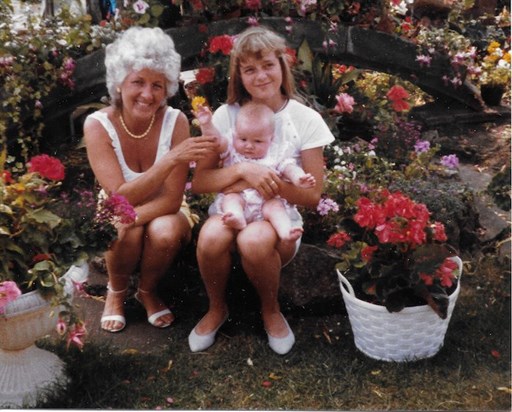 Janet with her daughter Lorette and granddaughter Stella