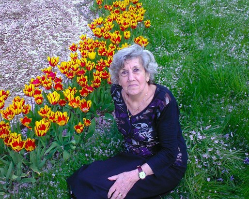 Despina Helen Yannou 1932-2012