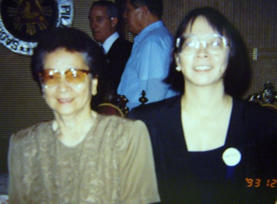 Lola Eng & Tita Ging (Dec 1993)
