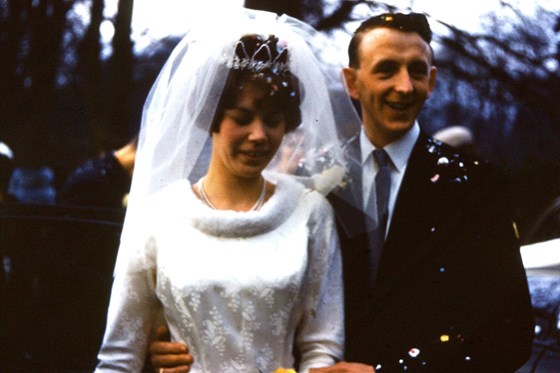 Mum and Dad wedding day 21 January 1961