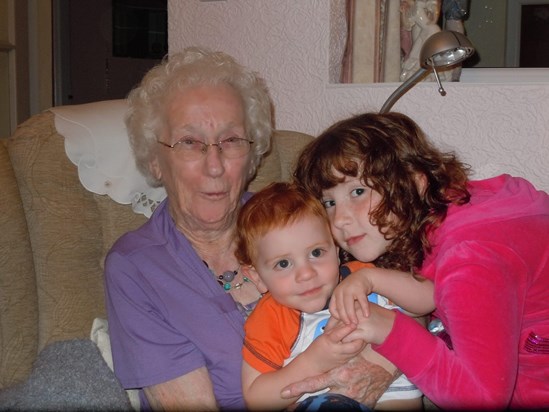 Gran and her great grandchildren- this was probably the only time Liam was every quiet and still❤️