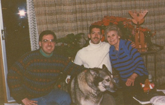 Sons Steve & Jeffrey with Frances & Fritz Christmas dog sitting at Katies 12-1991