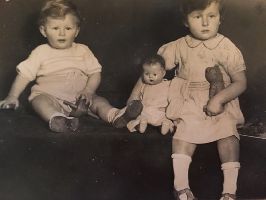 Trev and his sister Pamela in Ashford between 1939-1941