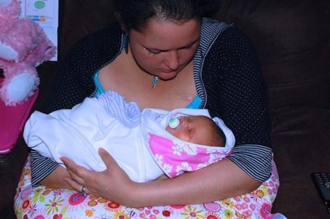 Aunt Paloma & Baby Isabella