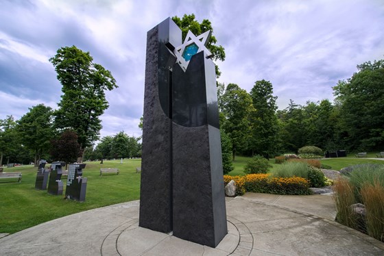 PARDES SHALOM CEMETARY IN TORONTO- CANADA