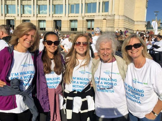 Walking for a world without Dementia