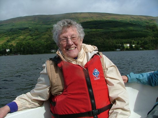 Boating on loch Ard - Scotland 2007 