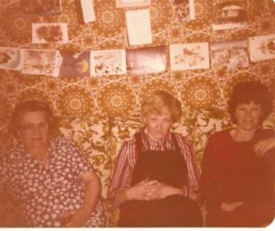 Paddy, her sister Gerry and their Mum