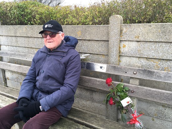 FD431E73 8869 4766 A227 4132F276DD07 been home Mum we have out a new sign on your bench it looks beautiful just like you always miss you but always thinking of you love you Millions xxx