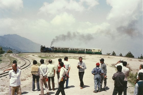 Batasia Loop, Darjeeling Himalayan Railway, India, 1990 (Steve centre, striped top)