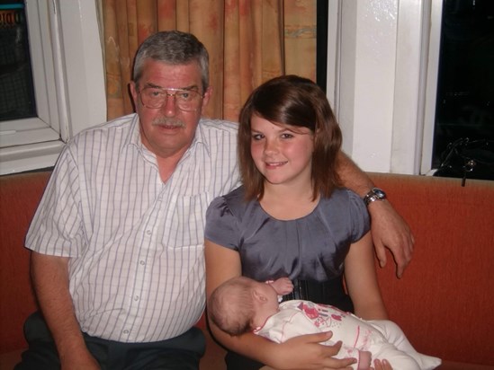 baby me with grandad ❤️