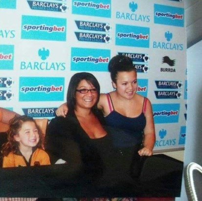 Natalie with daughters - August 2011 
