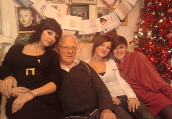 Always loved Christmas with you grampy 