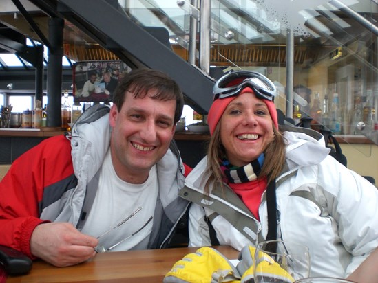 Cheerful David and Ana Coward (as I was trying to learn how to ski) Munich Re Ski 2007