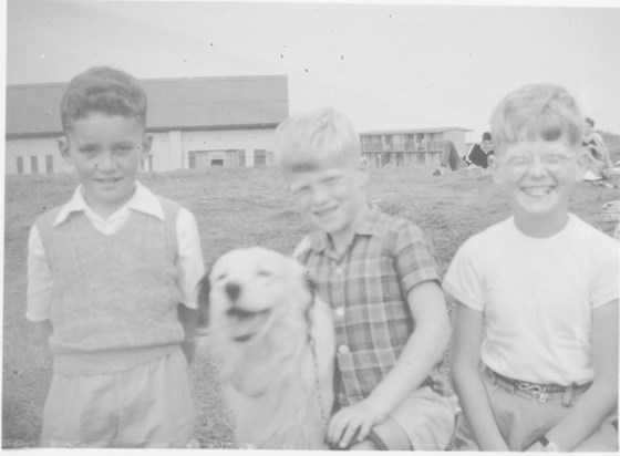 Brian. Brian & John Leslie. Blyth 1958 001