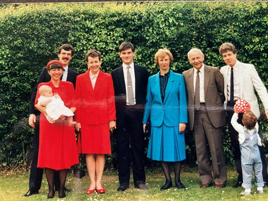 Judi, Jenna, Jon, Sue, John, Ros, Ted, David, James 1987