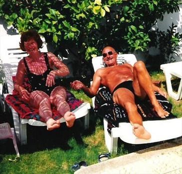 Brenda & Les having a laugh on holiday