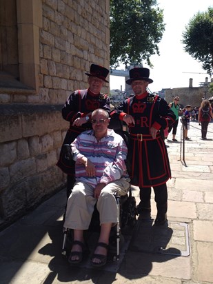 Ralph laughed when I said "Look THREE Beefeaters"