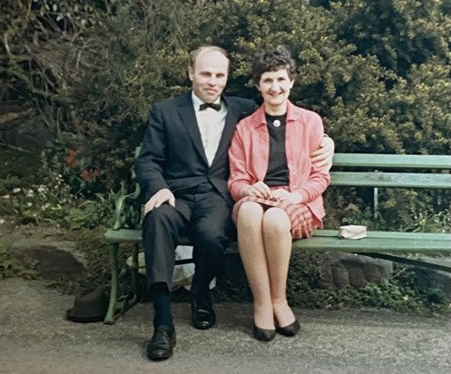 Doreen and Emil, Spring in the Botanical Gardens