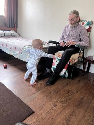 Antonio with his grandad 🤍