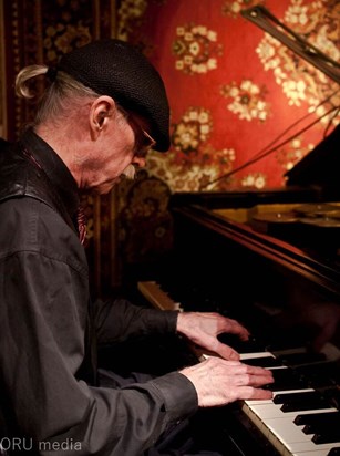 Ed Moss at the piano