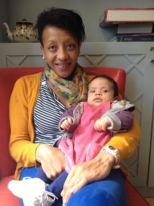 Baby Jane and mum - South Kensington - London 2014