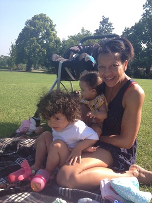 Clissold Park - Stoke Newington - London - Tian, Lalaina et baby Jane - 2014