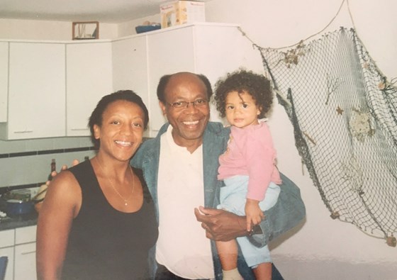 Antibes avec son papa - 2004