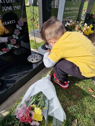 Kenzie giving gandads flowers a kiss...bless him xxx