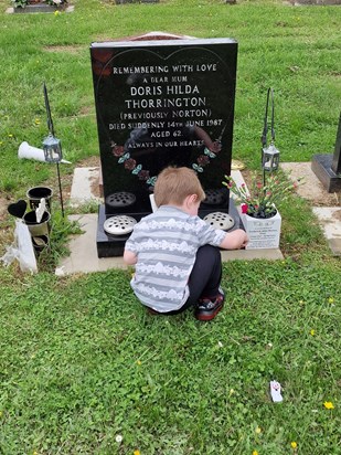 Kenzie visiting grandad Fred today xxx