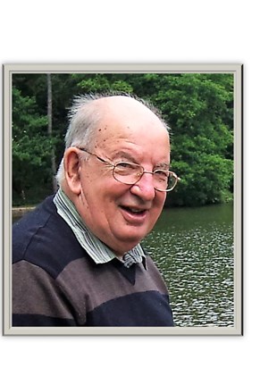 A much loved Husband, Dad, Grampy and loyal friend to many.