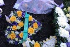 Funeral flowers (5)