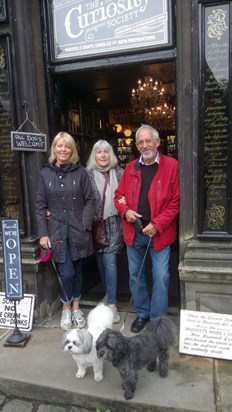 We had a lovely day together at the Old Curiosity Shop. The dogs came too.xx