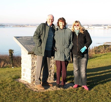Boxing Day at Jennycliff, Plymouth, 2005