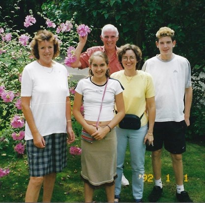 Copt Elm Close, July 2002