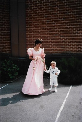 Pam as bridesmaid for Elizabeth and Martin