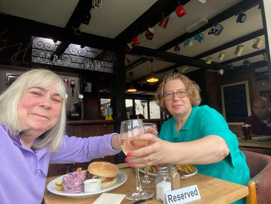 Karen and her friend Kim a great lunch