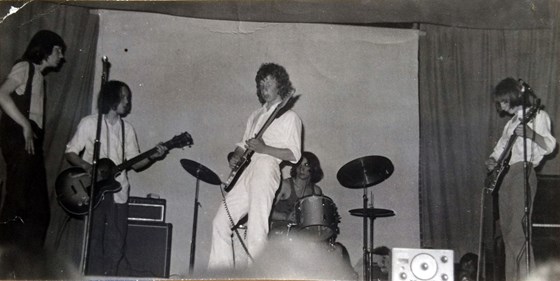 CH goodbye gig 1972 - Dave on the left in case you're wondering! So many happy memories with him!