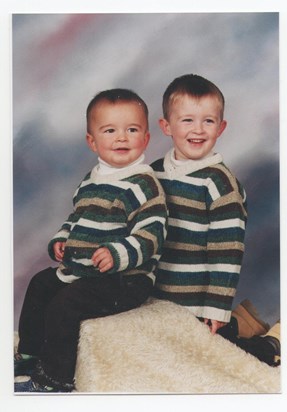 Sam & Liam - Neils 2 boys