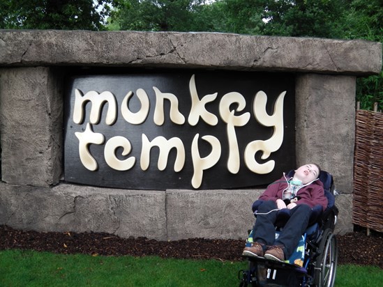 Jake finds his second home while visiting Longleat Safari Park!