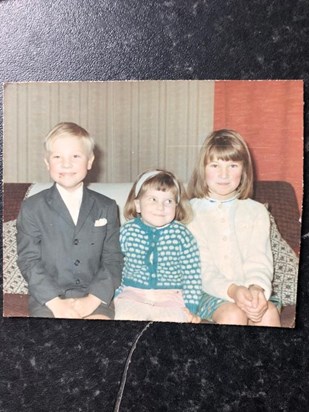 Bev (middle) with her brother and sister who she adored