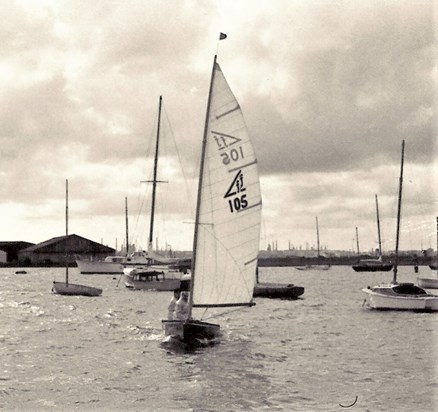 ffoenix - Lawrence sailing his Flying 15 on the Hamble 1960's