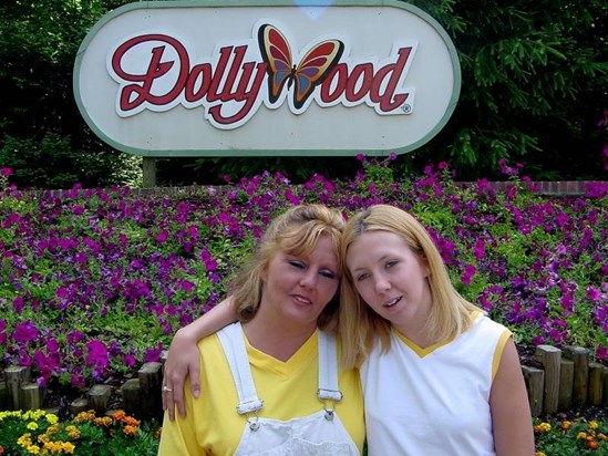 Mom and Nicky at Dollywood - Perfect.