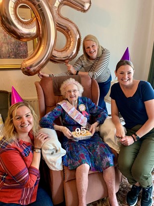 Big 95 - Birthday Girl x