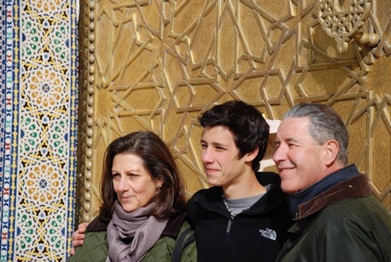 Luis, Marianne y Luis Jr. en Fes, Marruecos