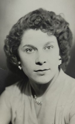 Mavis Wise (2).jpg