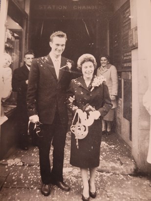 Mavis and Dave on their wedding day