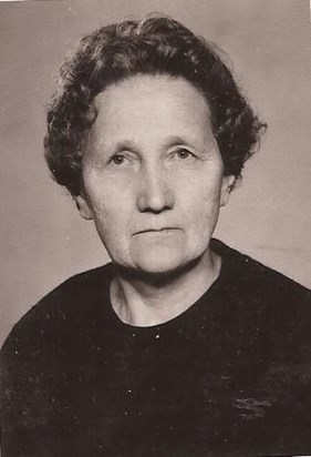 Majka Mara - Nevenko's mother